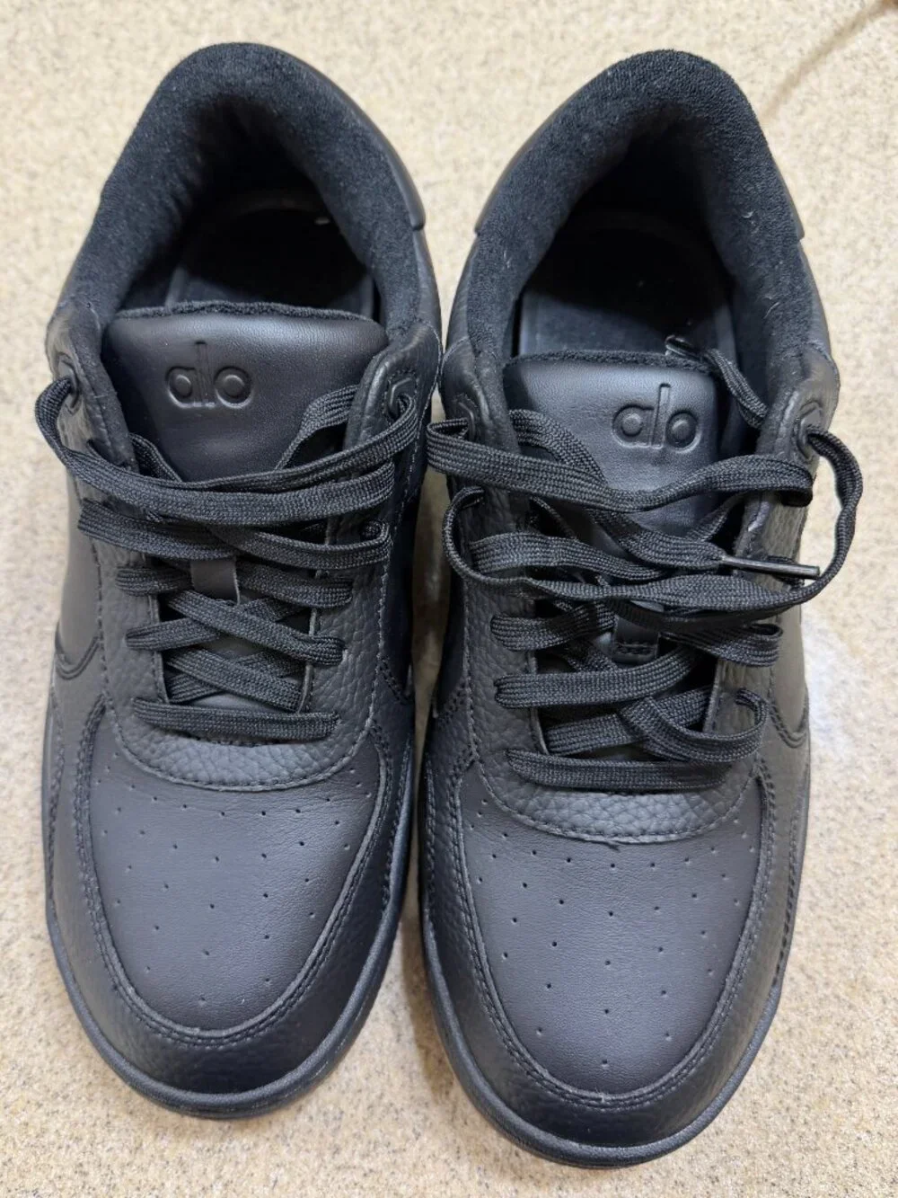 Black ALO size 7.5 Men size 9 Women Unisex Sneakers New without box or tags
